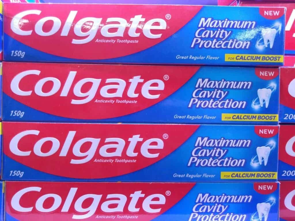 Colgate Anti-cavity toothpaste